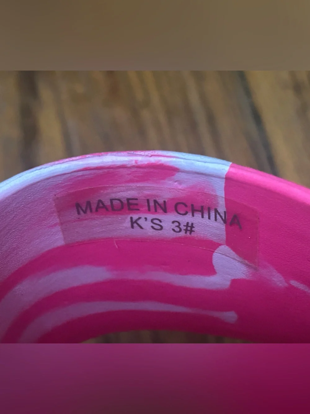 Fila Kids Pink Tie-Dye Logo‎ Slide Sandals Cushioned Footbed Size 3 New